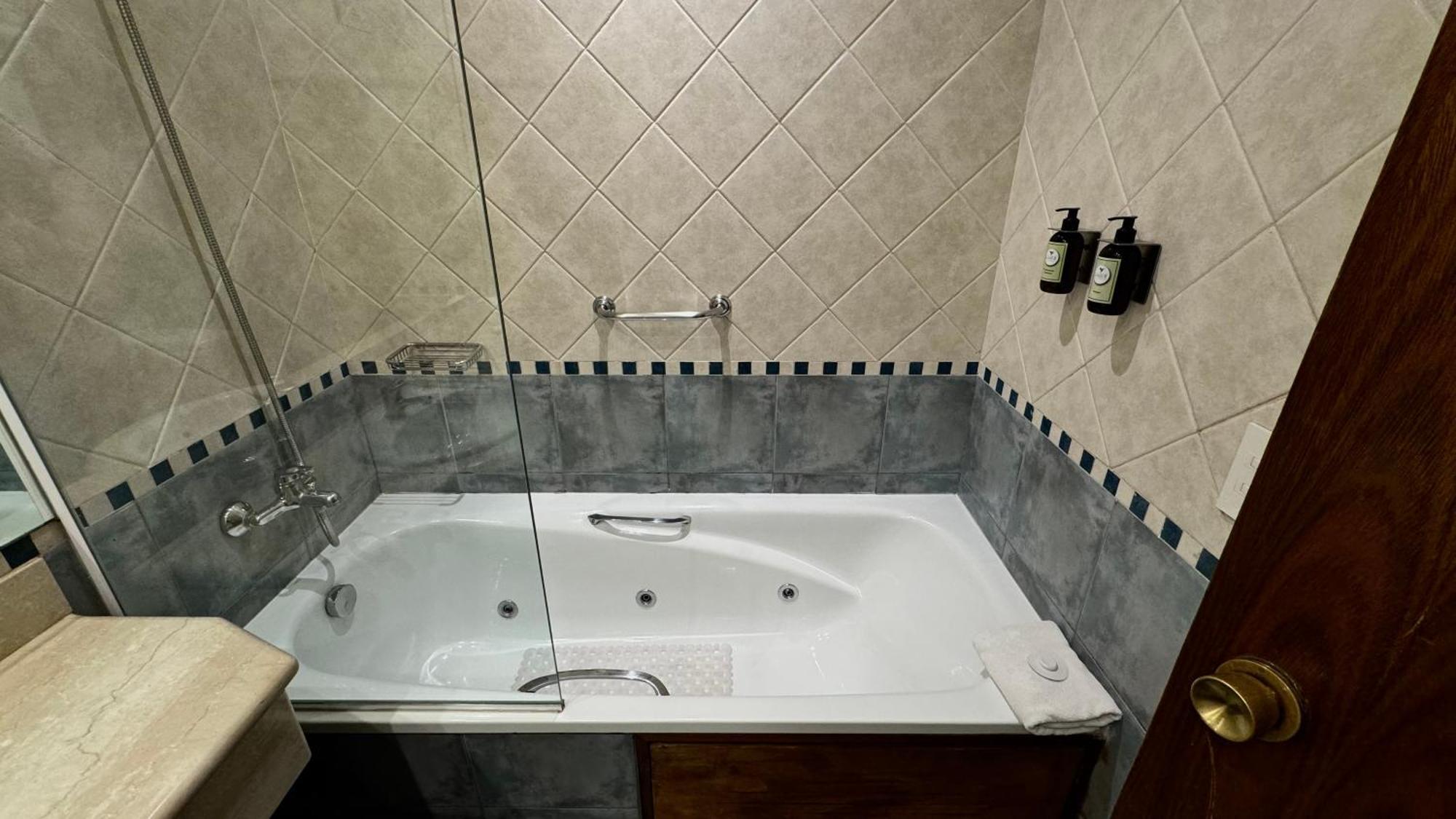 Gardi Hotel & Suites Buenos Aires Extérieur photo